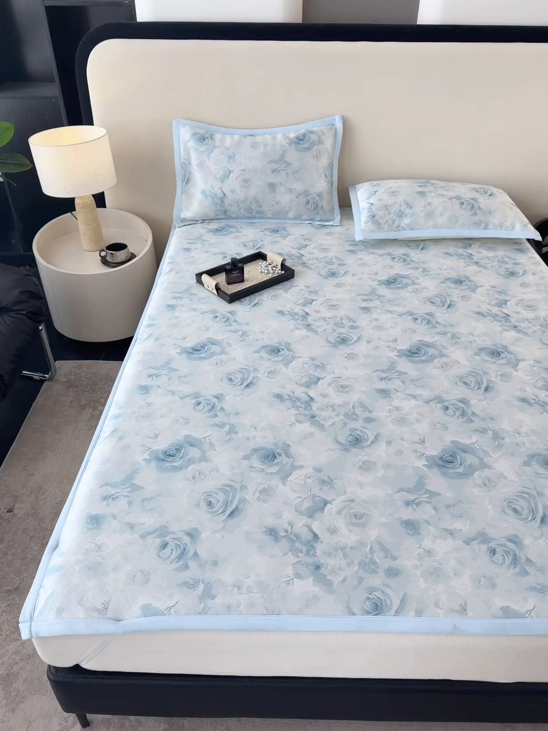 91家纺网 家纺一手货源 找家纺 （总）春寻家纺 2026新款5D印花冰丝席复合三明治款凉席席子