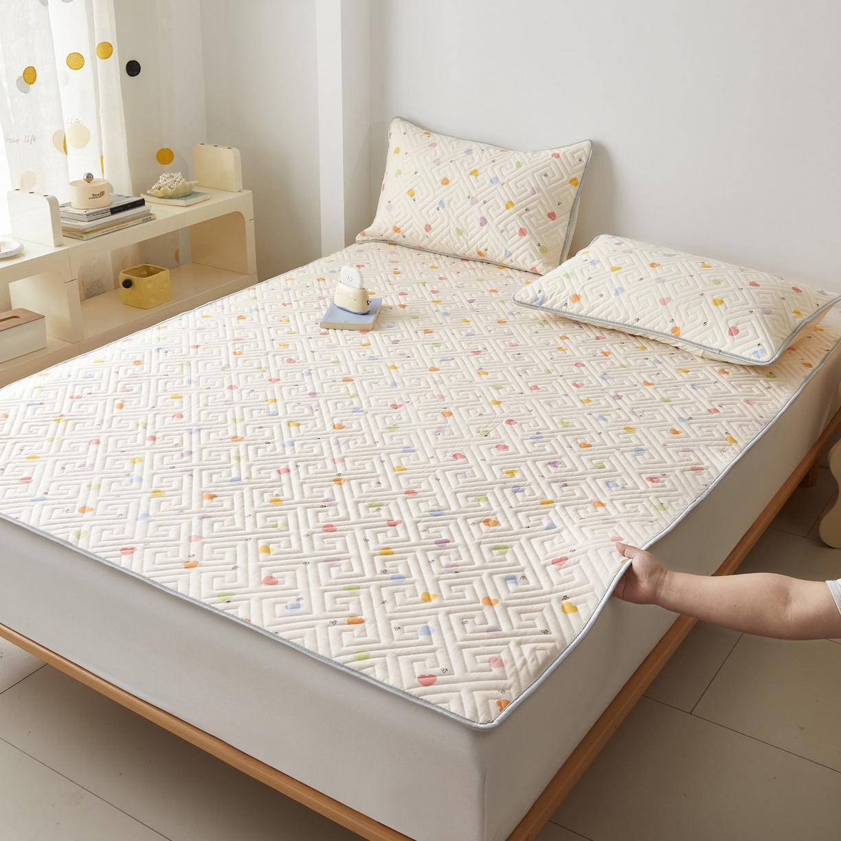 91家纺网 家纺一手货源 找家纺 舒居家纺 2026新款卡通可爱全棉床护垫软床垫垫子-大床图 萌萌心语