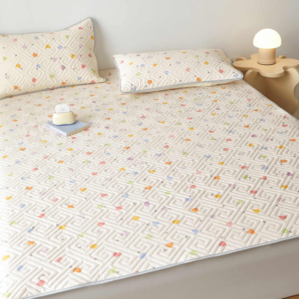 91家纺网 家纺一手货源 找家纺 舒居家纺 2026新款卡通可爱全棉床护垫软床垫垫子-大床图 萌萌心语