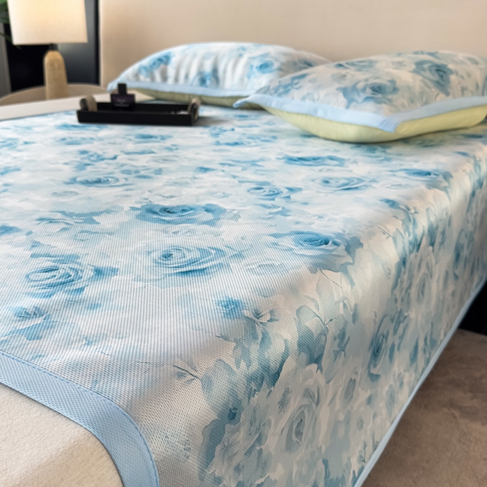 91家纺网 家纺一手货源 找家纺 （总）春寻家纺 2026新款5D印花冰丝席复合三明治款凉席席子