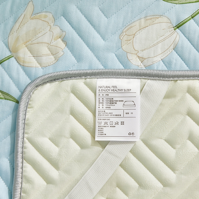 91家纺网 家纺一手货源 找家纺 舒居家纺 2026新款卡通可爱全棉床护垫软床垫垫子-大床图 百合兔-草绿