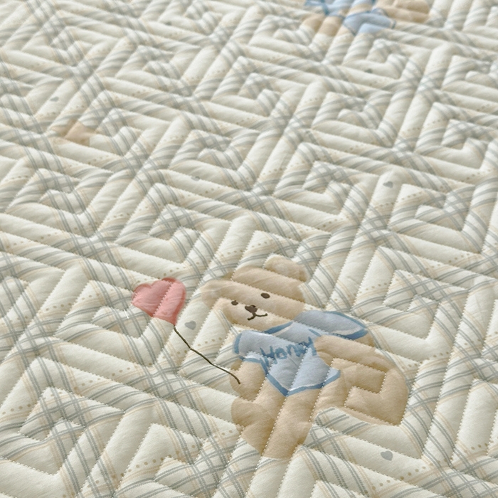 91家纺网 家纺一手货源 找家纺 舒居家纺 2026新款卡通可爱全棉床护垫软床垫垫子-大床图 浮云初梦