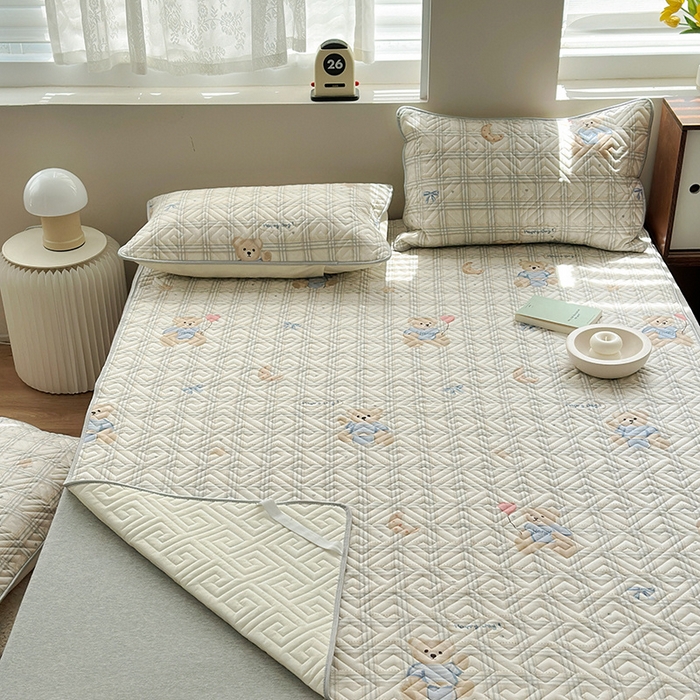 91家纺网 家纺一手货源 找家纺 舒居家纺 2026新款卡通可爱全棉床护垫软床垫垫子-大床图 浮云初梦