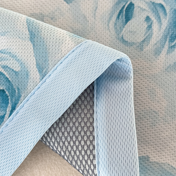 91家纺网 家纺一手货源 找家纺 春寻家纺 2026新款5D印花冰丝席复合三明治款凉席席子 蓝调花影