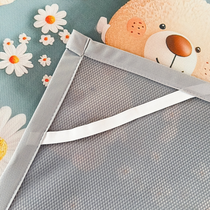 91家纺网 家纺一手货源 找家纺 春寻家纺 2026新款5D印花冰丝席复合三明治款凉席席子 元气小熊-蓝