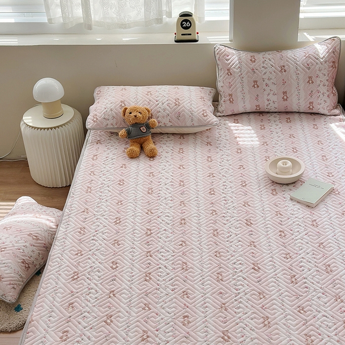 91家纺网 家纺一手货源 找家纺 舒居家纺 2026新款卡通可爱全棉床护垫软床垫垫子-大床图 唐顿庄园