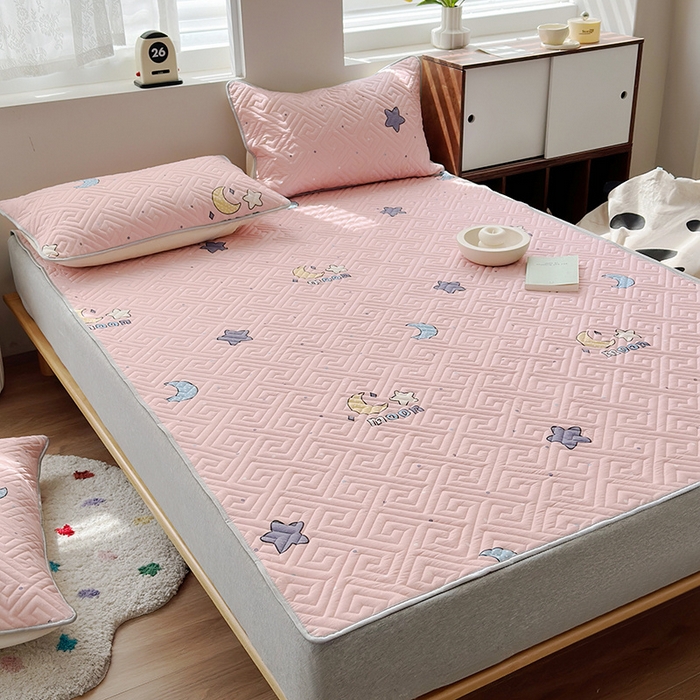 91家纺网 家纺一手货源 找家纺 舒居家纺 2026新款卡通可爱全棉床护垫软床垫垫子-大床图 月之心-粉