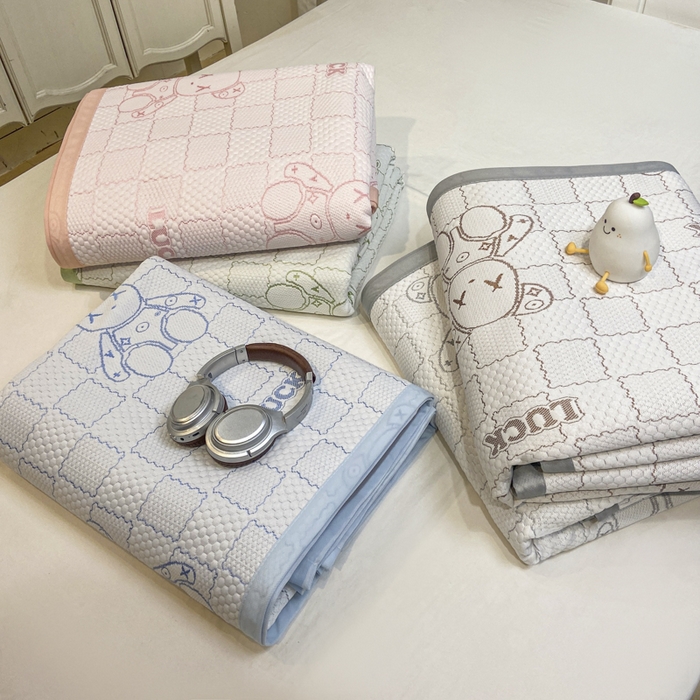 91家纺网 家纺一手货源 找家纺 春寻家纺 2026春夏新款A类凉感凉豆豆提花凉席席子 床席款组合图仅供展示不可下单