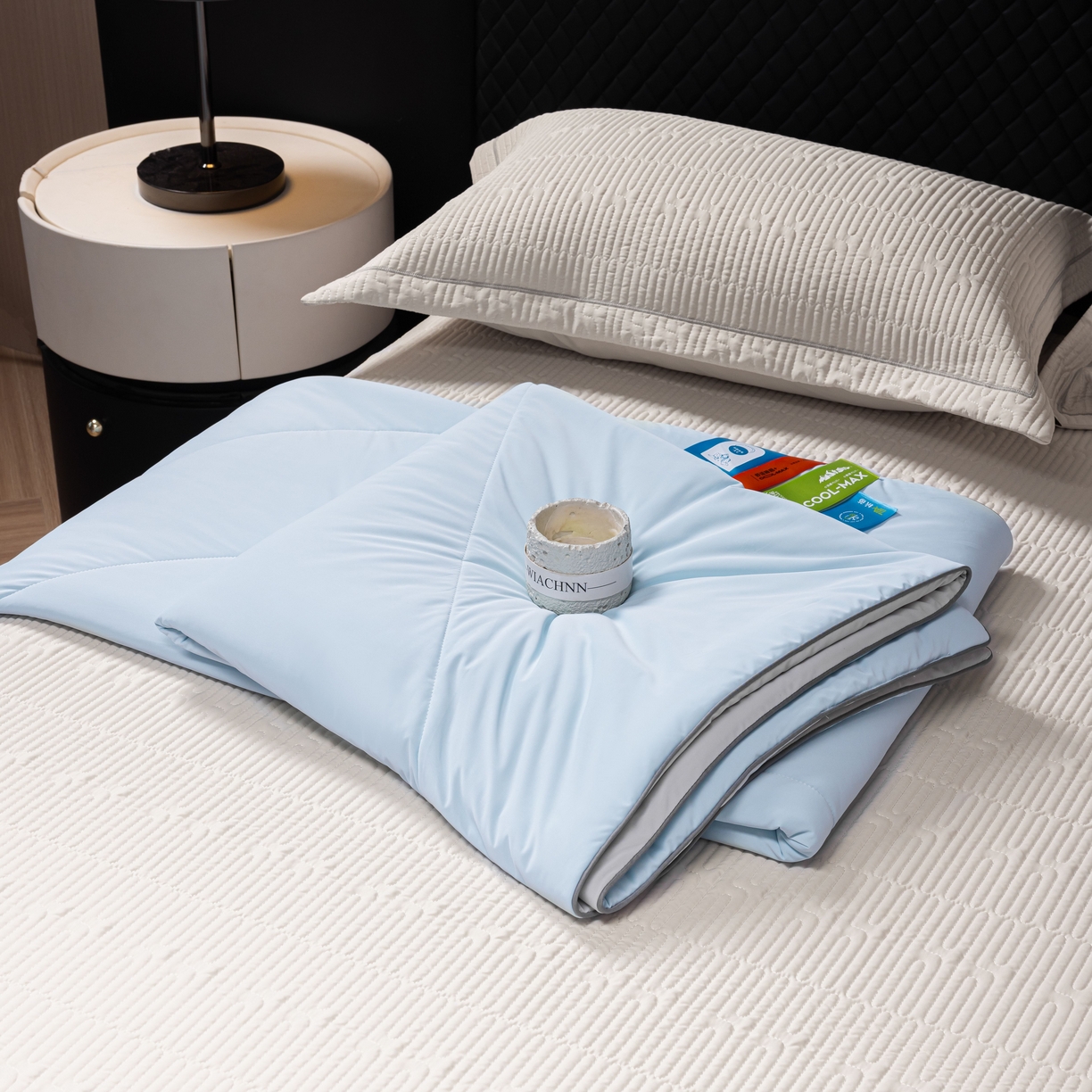 91家纺网 家纺一手货源 找家纺 丽卡家纺 2026新款冰萃锦氨零度凉感夏被空调被夏凉被 蓝色