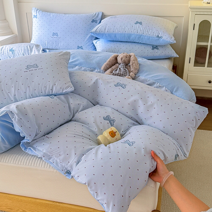 91家纺网 家纺一手货源 找家纺 家贝爱 2026新款云感棉单被套被套单件 蓝蝴蝶结