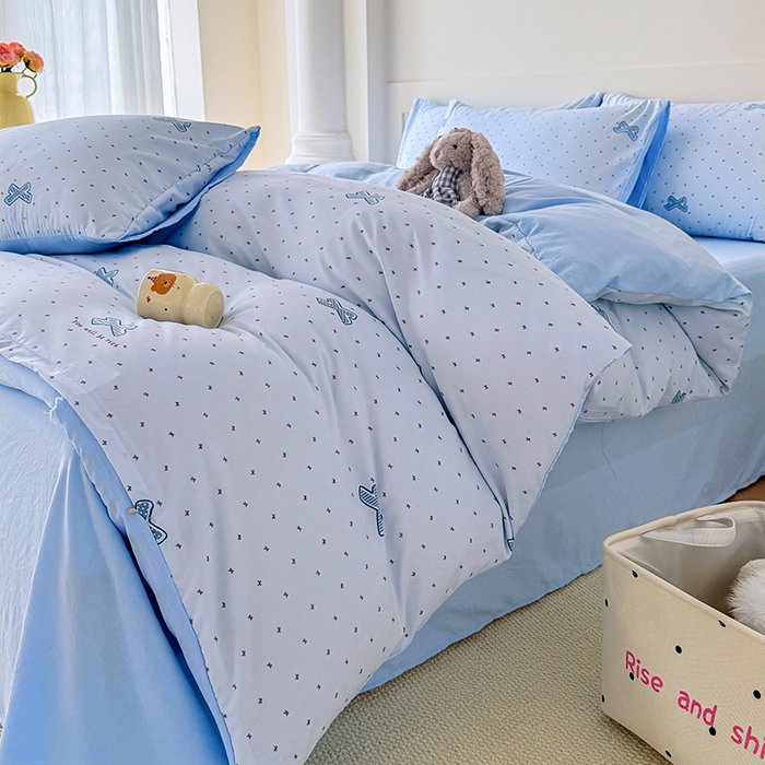 91家纺网 家纺一手货源 找家纺 家贝爱 2026新款云感棉单被套被套单件 蓝蝴蝶结