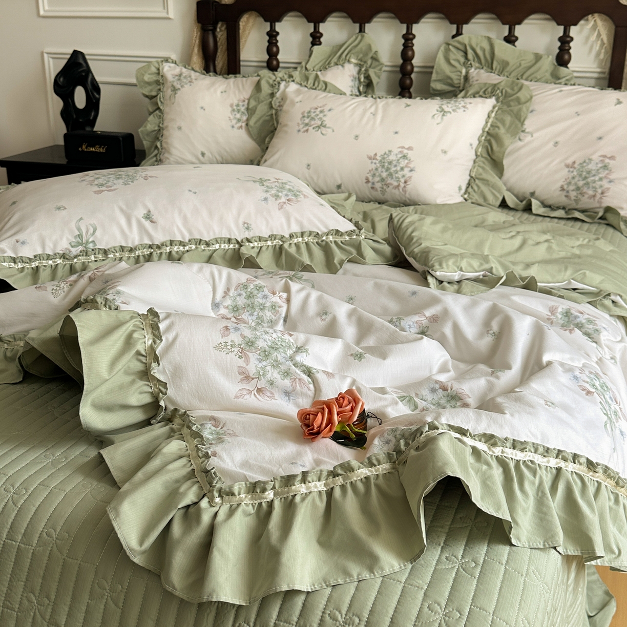 91家纺网 家纺一手货源 找家纺 星光耀 2026新款A类凉感天丝棉夏被床盖四件套 花束