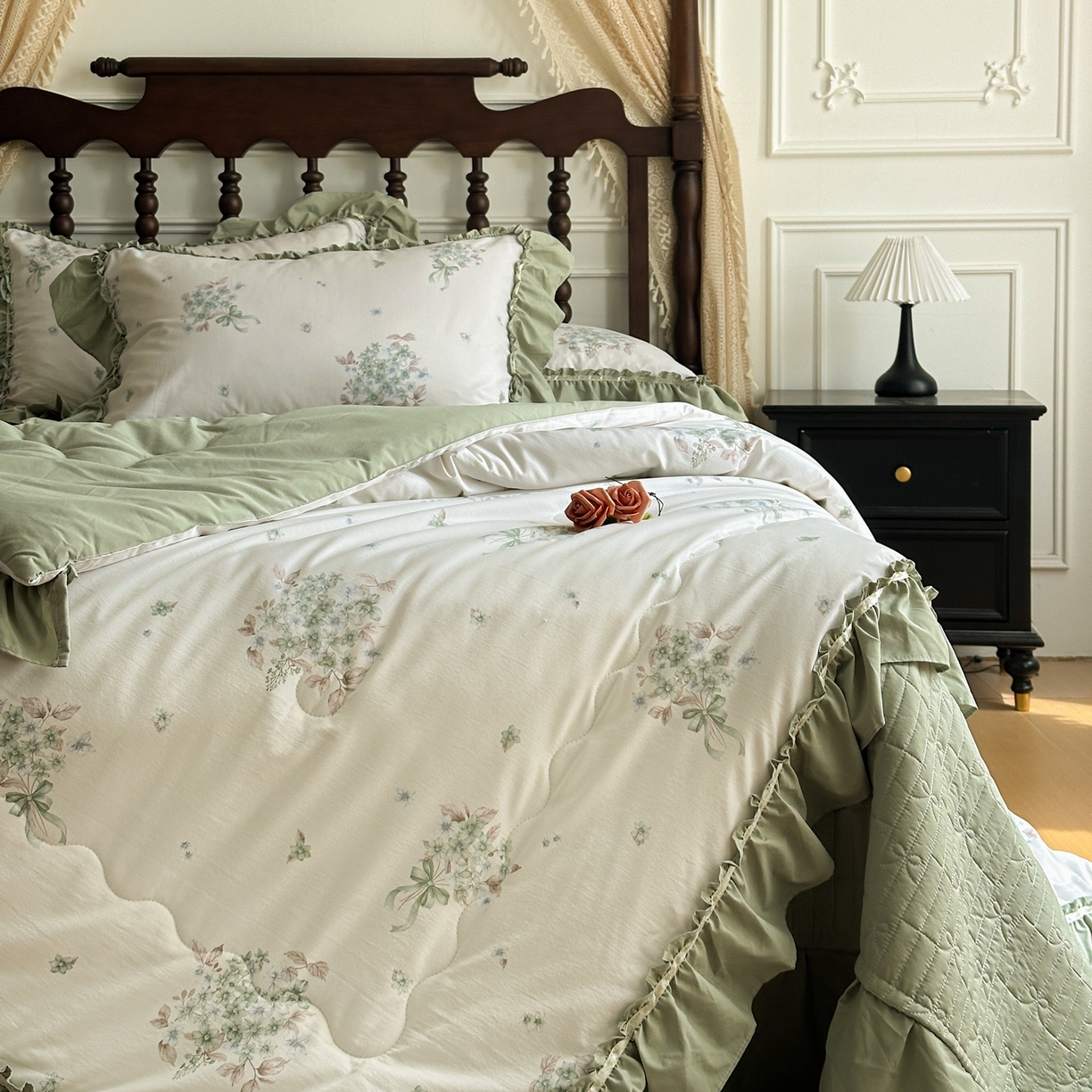 91家纺网 家纺一手货源 找家纺 星光耀 2026新款A类凉感天丝棉夏被床盖四件套 花束