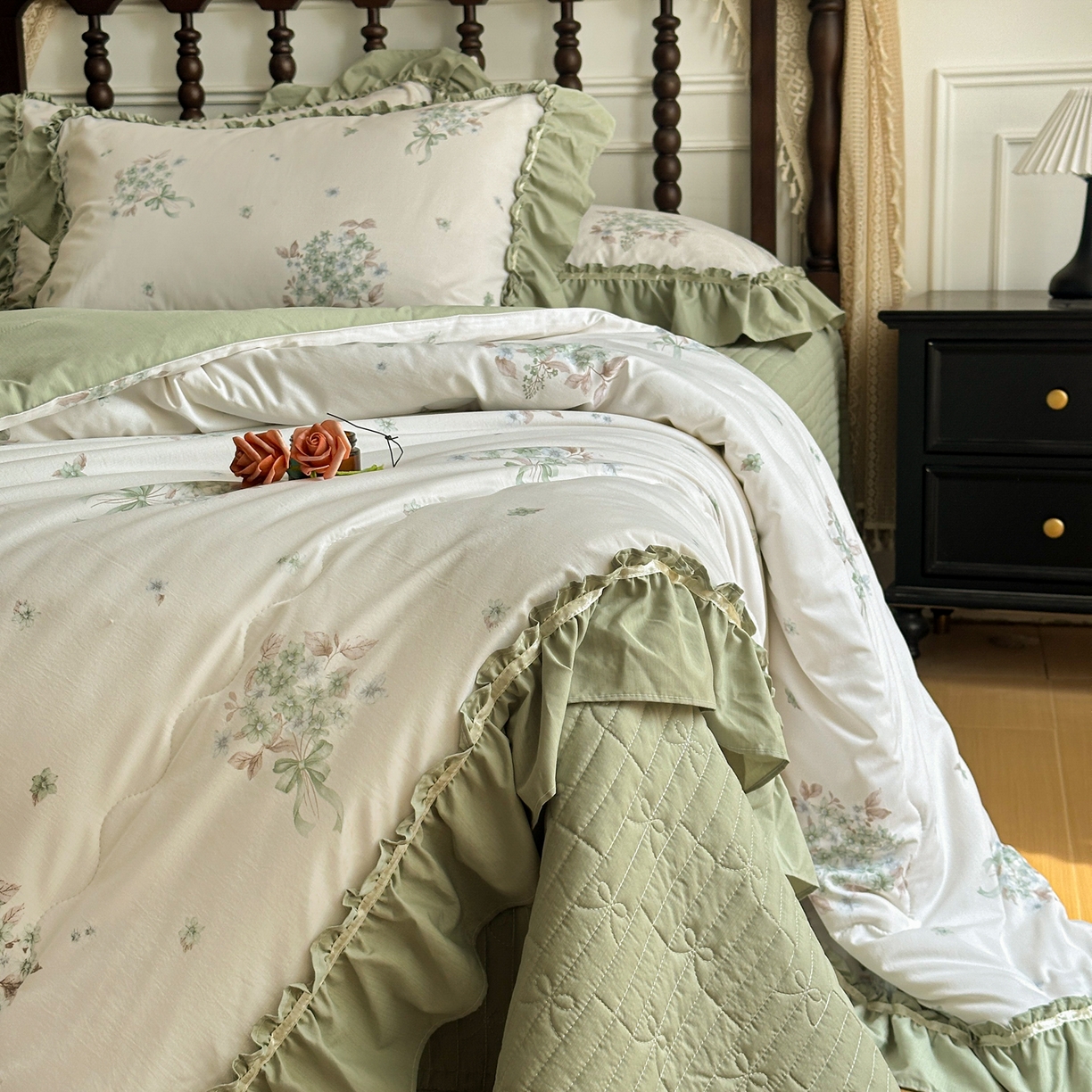 91家纺网 家纺一手货源 找家纺 星光耀 2026新款A类凉感天丝棉夏被床盖四件套 花束