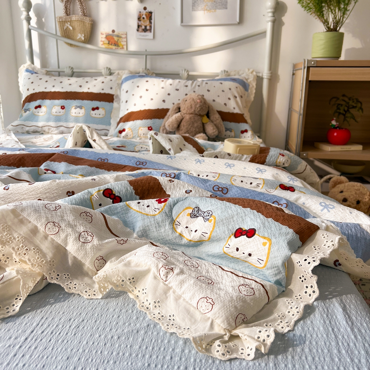 91家纺网 家纺一手货源 找家纺 欣宜家纺 2026新款A类全棉花边泡芙棉夏被夏凉被 猫咪蓝