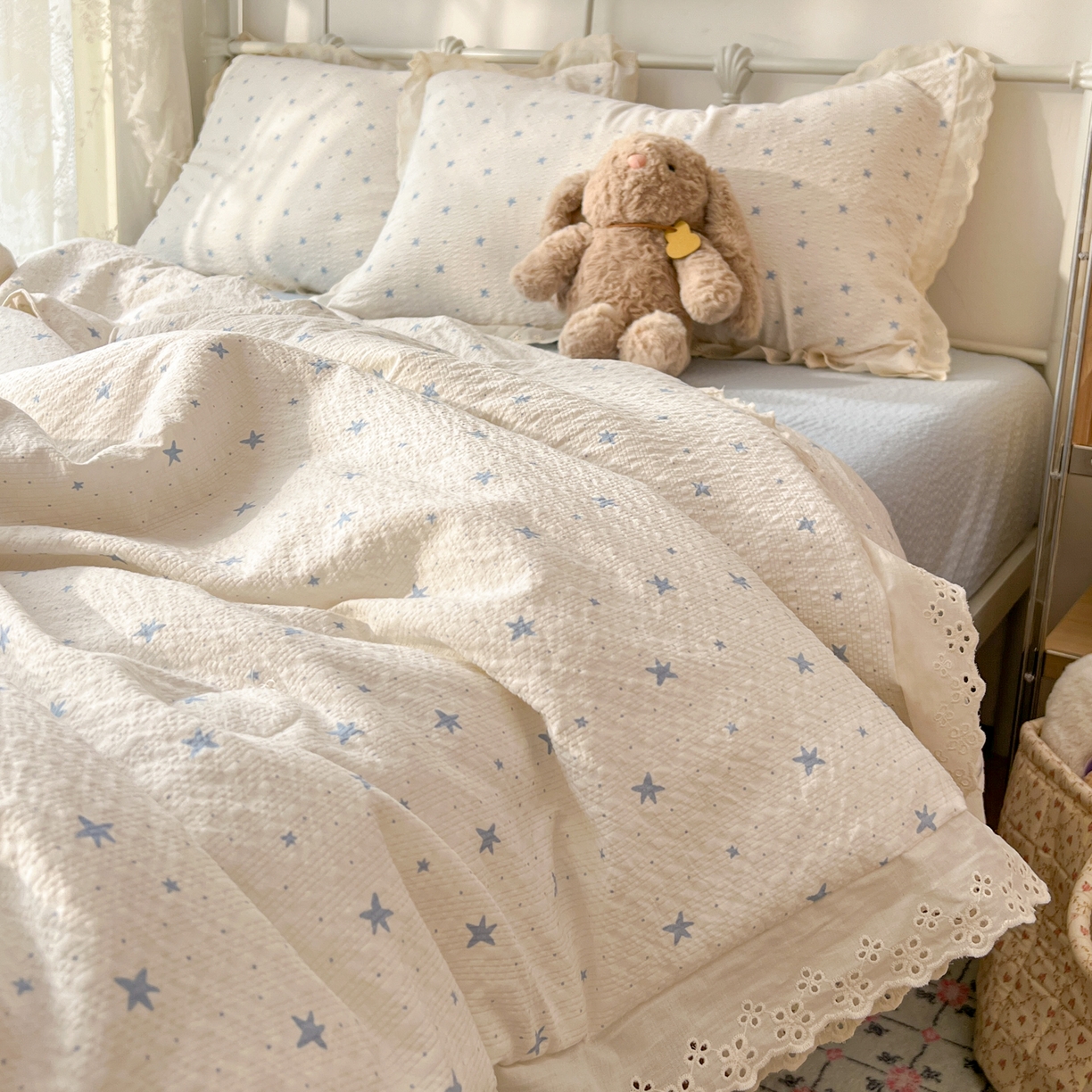91家纺网 家纺一手货源 找家纺 欣宜家纺 2026新款A类全棉花边泡芙棉夏被夏凉被 星星蓝