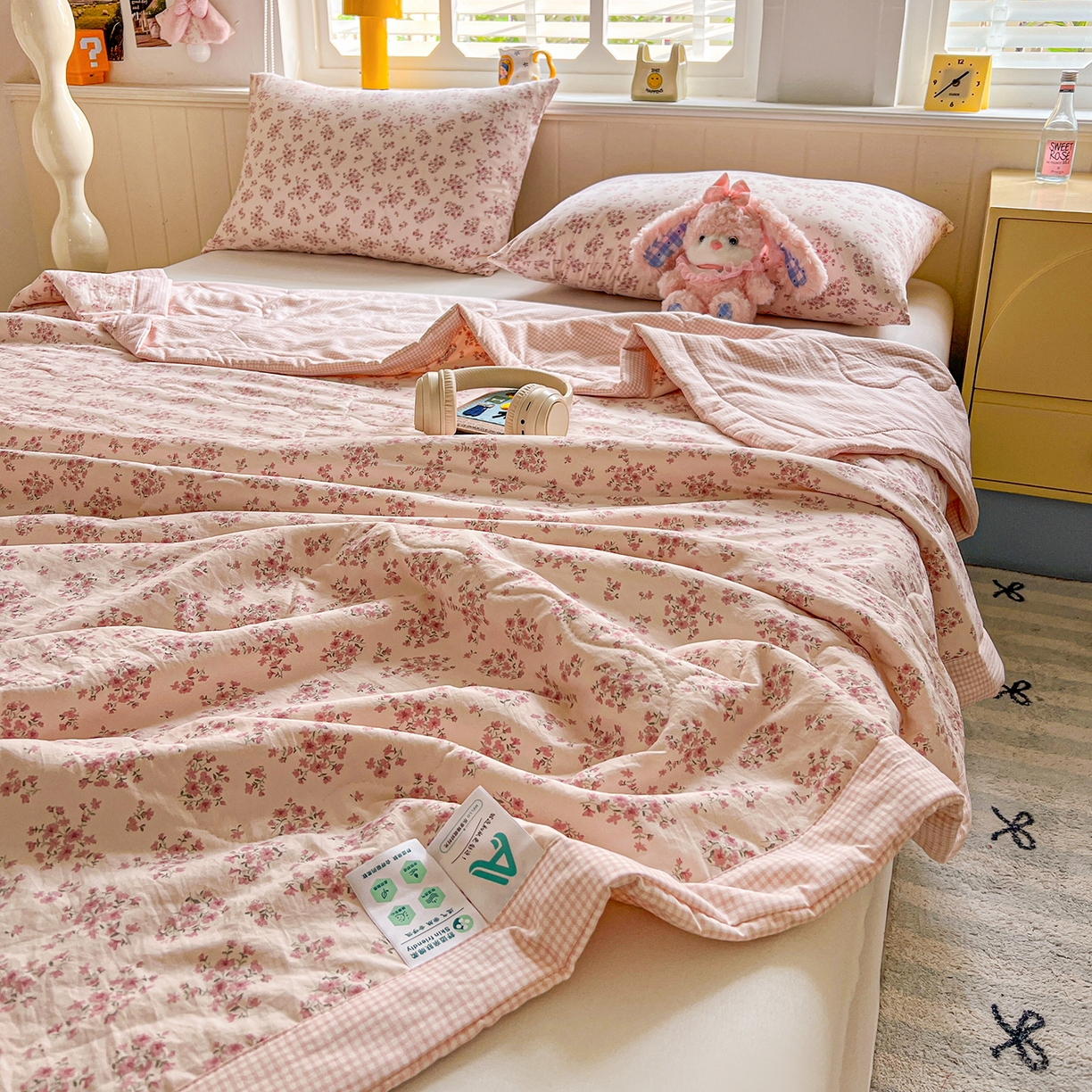 91家纺网 家纺一手货源 找家纺 欣宜家纺 2026新款A类水洗棉棉花夏被夏凉被 花田粉