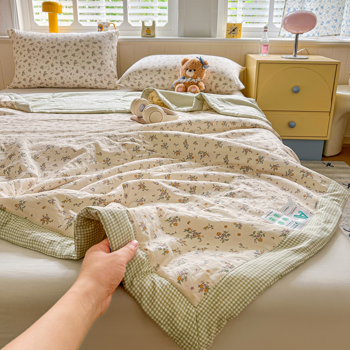 91家纺网 家纺一手货源 找家纺 欣宜家纺 2026新款A类水洗棉棉花夏被夏凉被 花影绿