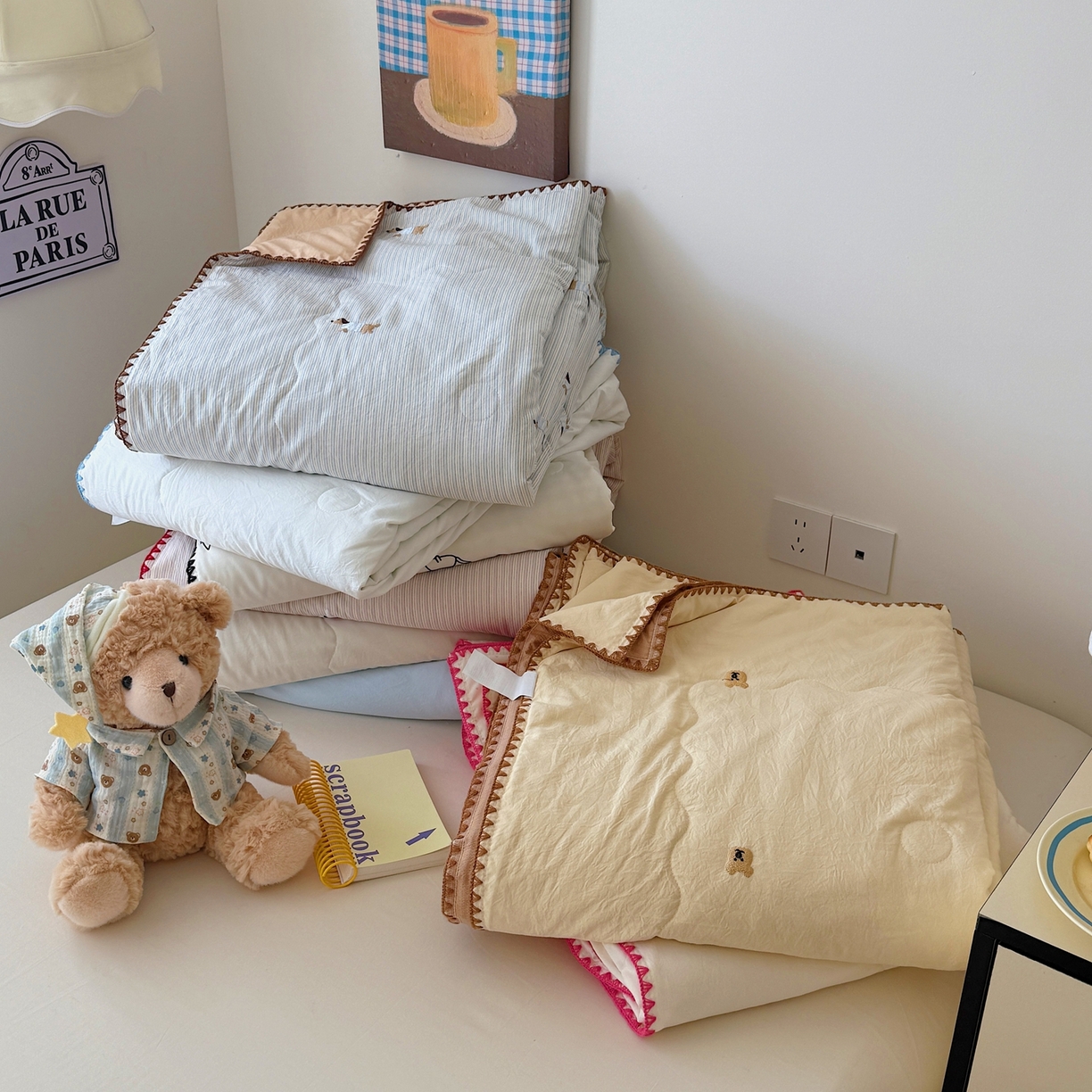 91家纺网 家纺一手货源 找家纺 （总）顾里家纺 2026新款韩风刺绣云朵棉夏被夏凉被空调被