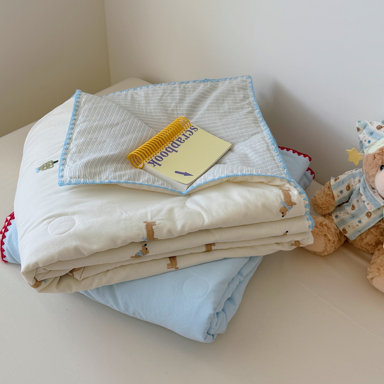 91家纺网 家纺一手货源 找家纺 （总）顾里家纺 2026新款韩风刺绣云朵棉夏被夏凉被空调被