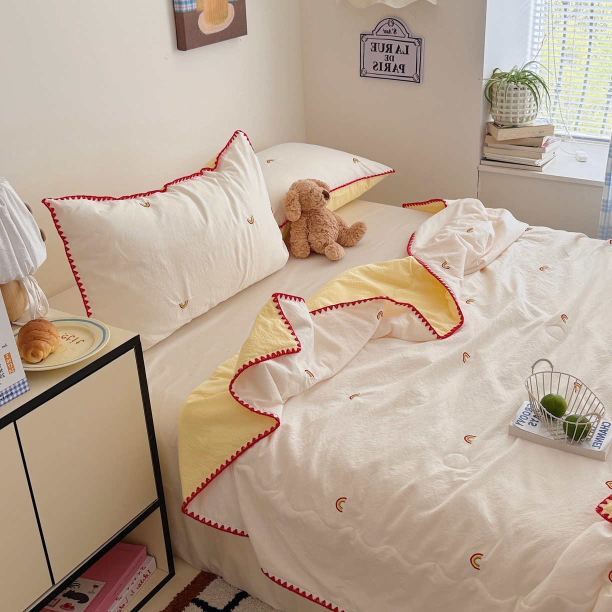 91家纺网 家纺一手货源 找家纺 顾里家纺 2026新款韩风刺绣云朵棉夏被夏凉被空调被 ins彩虹