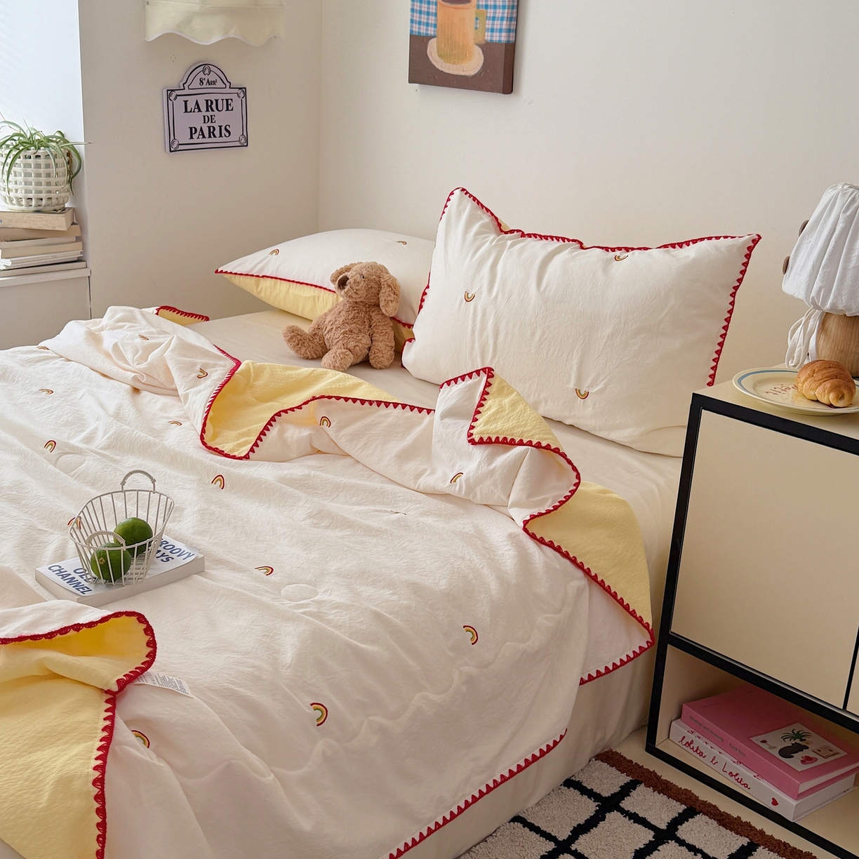 91家纺网 家纺一手货源 找家纺 顾里家纺 2026新款韩风刺绣云朵棉夏被夏凉被空调被 ins彩虹