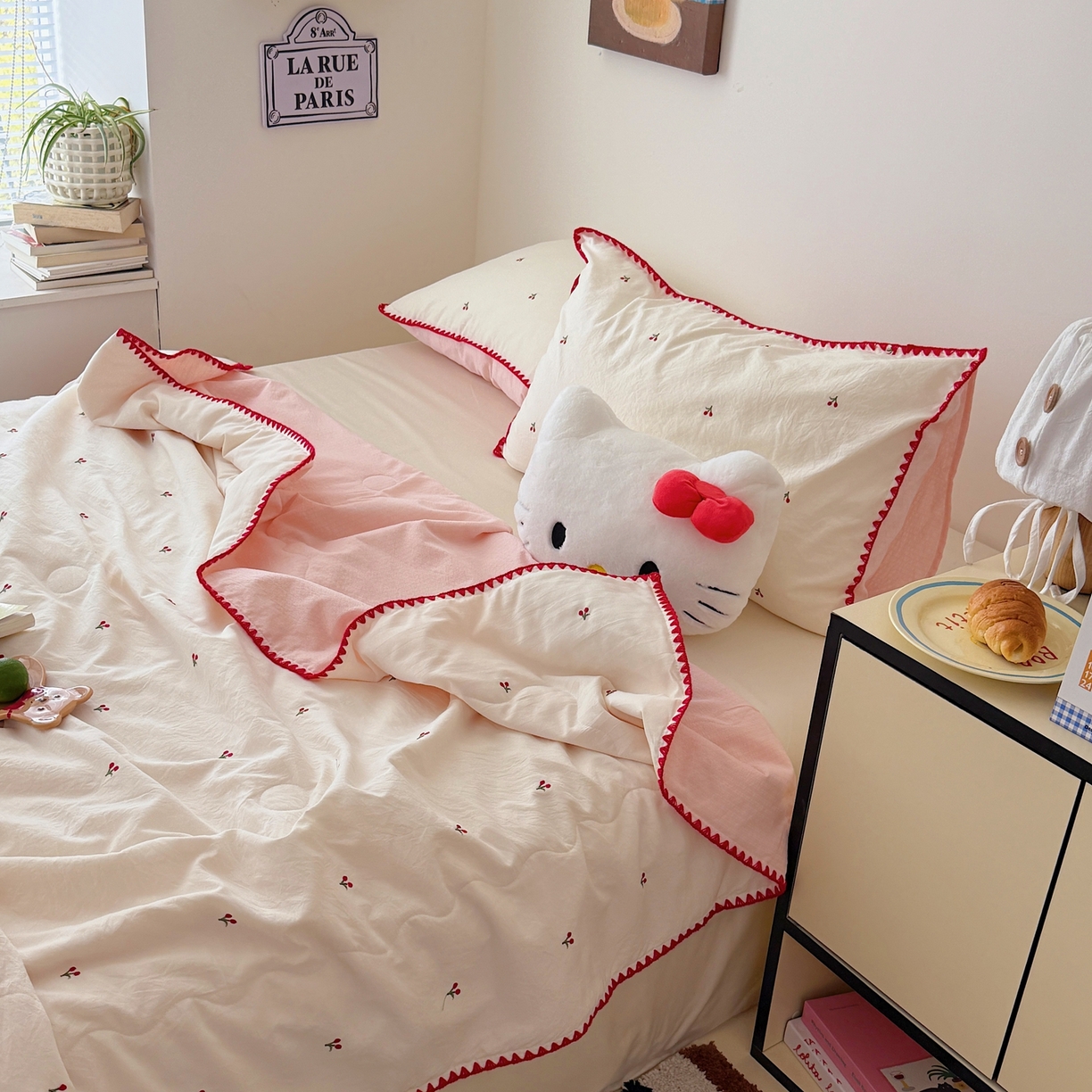 91家纺网 家纺一手货源 找家纺 顾里家纺 2026新款韩风刺绣云朵棉夏被夏凉被空调被 ins樱桃