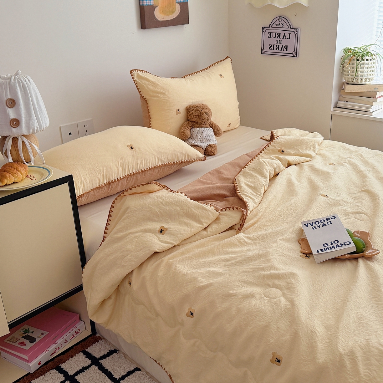 91家纺网 家纺一手货源 找家纺 顾里家纺 2026新款韩风刺绣云朵棉夏被夏凉被空调被 ins棕熊