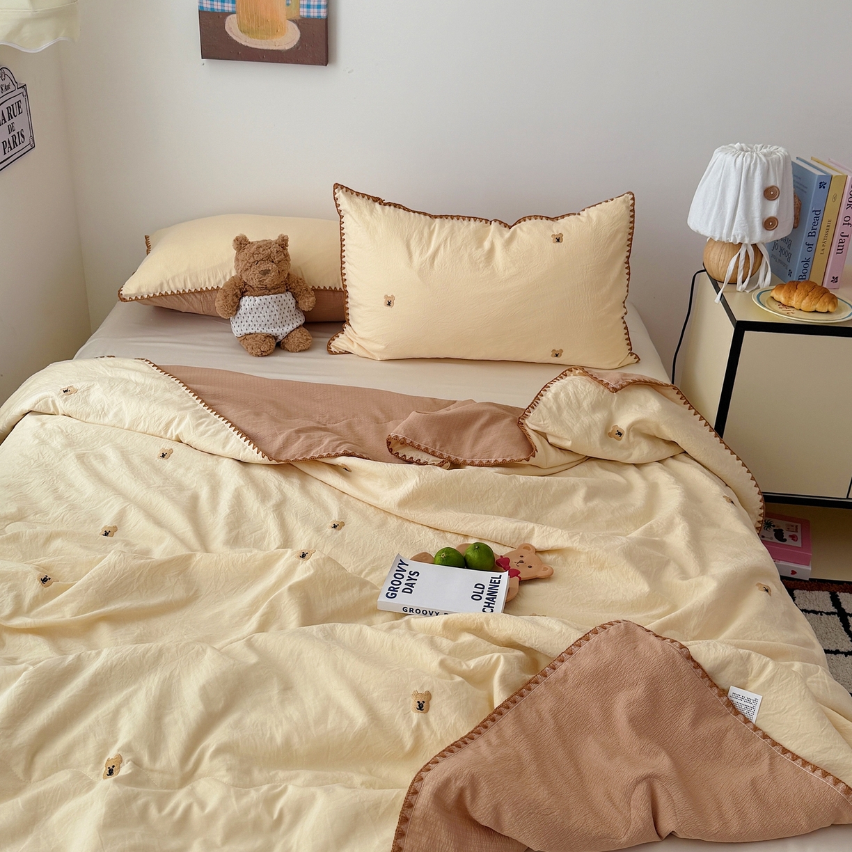 91家纺网 家纺一手货源 找家纺 顾里家纺 2026新款韩风刺绣云朵棉夏被夏凉被空调被 ins棕熊