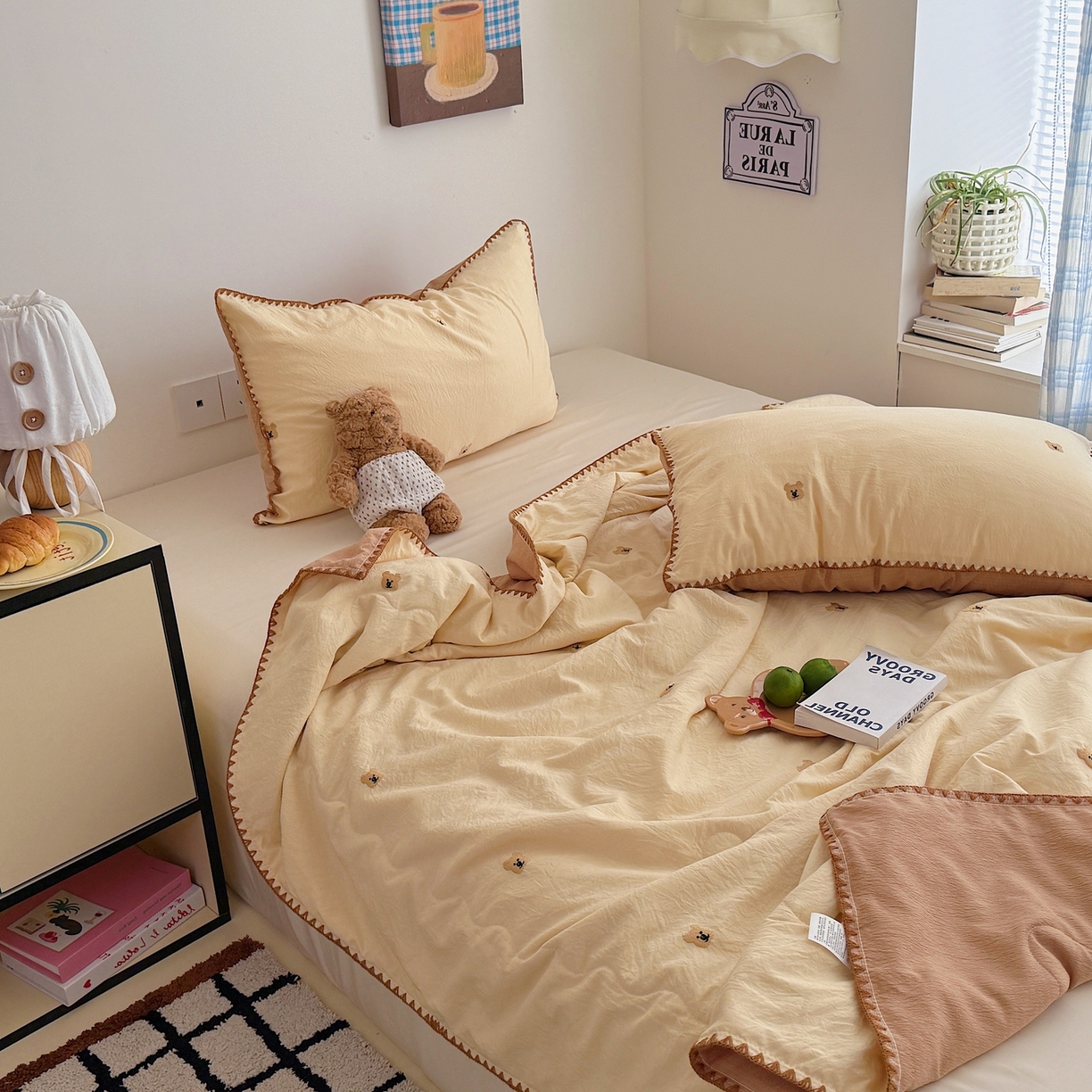 91家纺网 家纺一手货源 找家纺 顾里家纺 2026新款韩风刺绣云朵棉夏被夏凉被空调被 ins棕熊