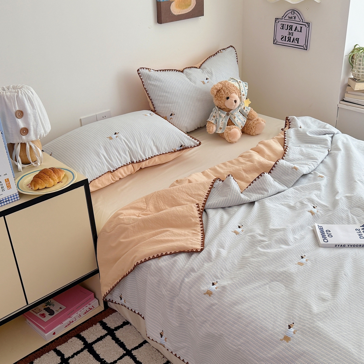 91家纺网 家纺一手货源 找家纺 顾里家纺 2026新款韩风刺绣云朵棉夏被夏凉被空调被 海盐小狗