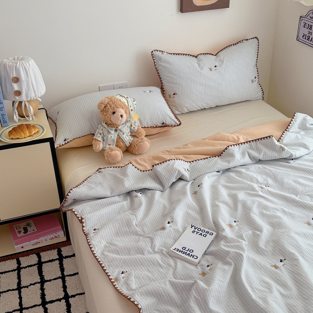 91家纺网 家纺一手货源 找家纺 顾里家纺 2026新款韩风刺绣云朵棉夏被夏凉被空调被 海盐小狗