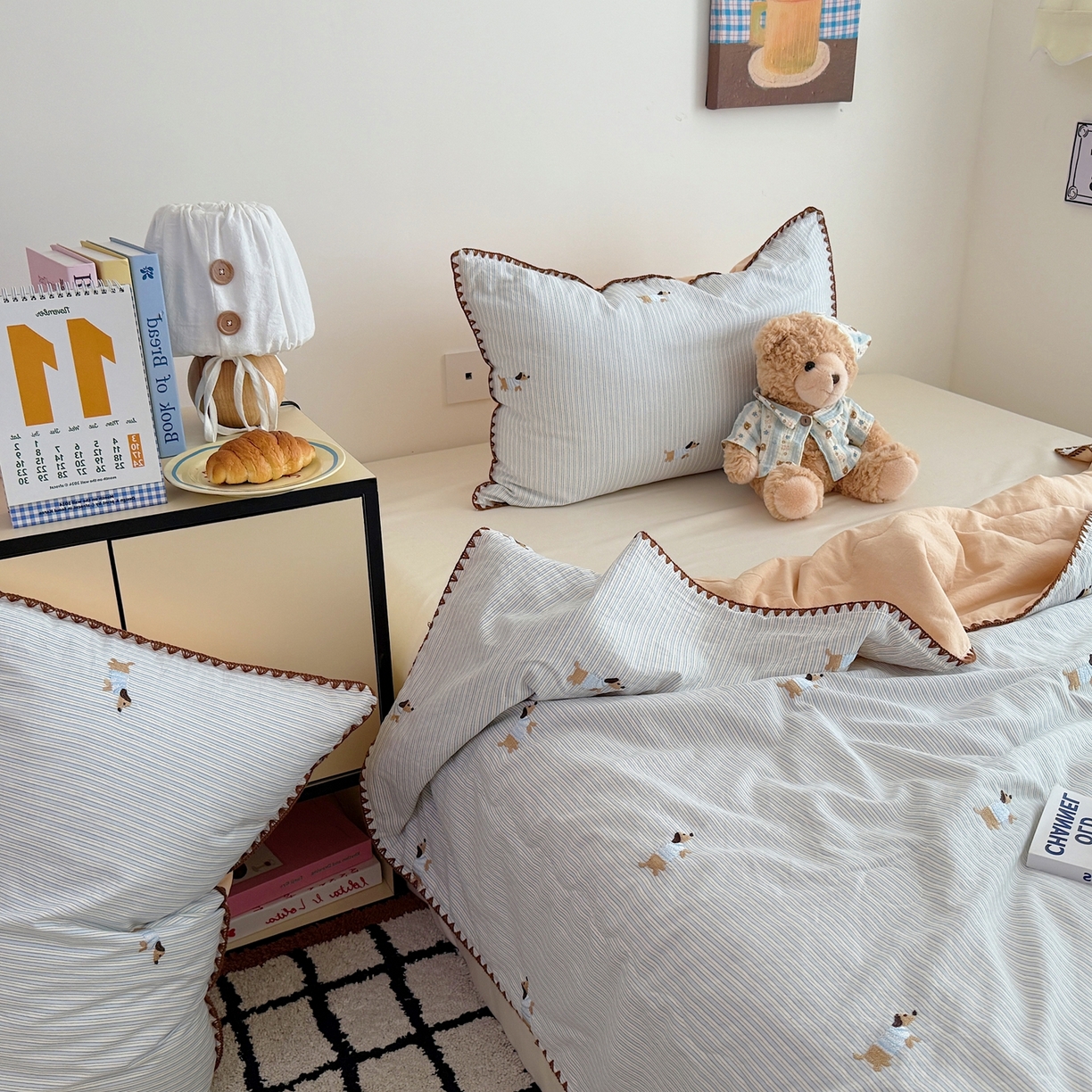 91家纺网 家纺一手货源 找家纺 顾里家纺 2026新款韩风刺绣云朵棉夏被夏凉被空调被 海盐小狗