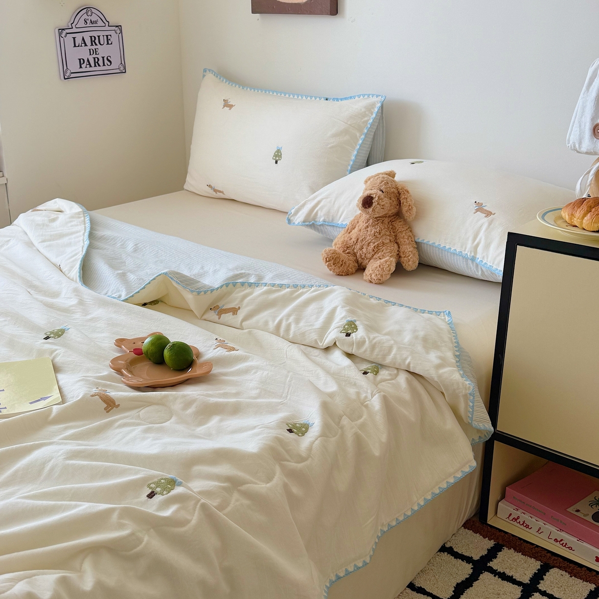 91家纺网 家纺一手货源 找家纺 顾里家纺 2026新款韩风刺绣云朵棉夏被夏凉被空调被 圣诞狗狗