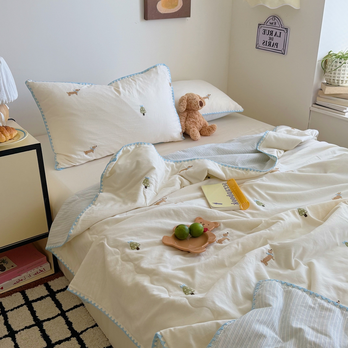 91家纺网 家纺一手货源 找家纺 顾里家纺 2026新款韩风刺绣云朵棉夏被夏凉被空调被 圣诞狗狗