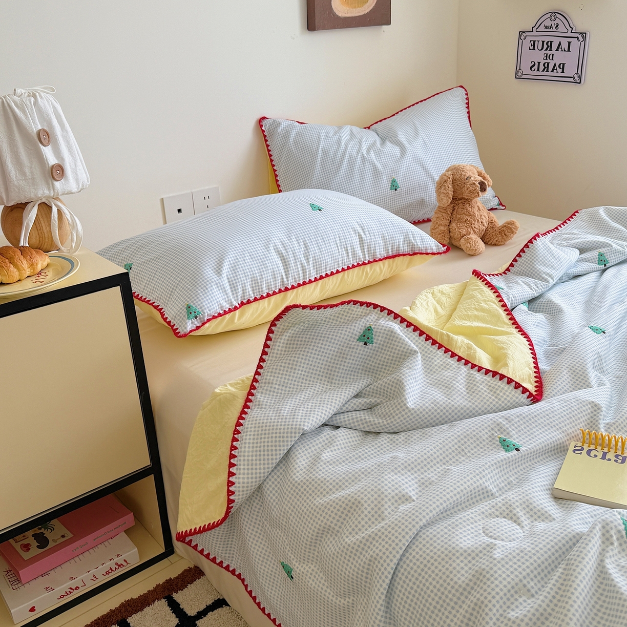 91家纺网 家纺一手货源 找家纺 顾里家纺 2026新款韩风刺绣云朵棉夏被夏凉被空调被 圣诞树