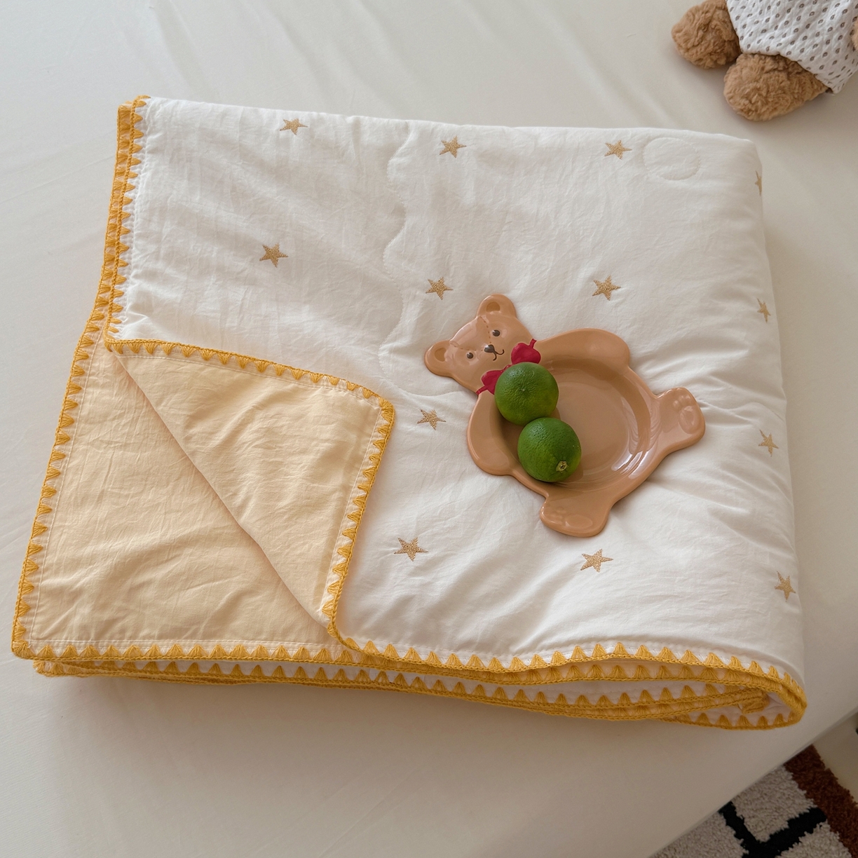 91家纺网 家纺一手货源 找家纺 顾里家纺 2026新款韩风刺绣云朵棉夏被夏凉被空调被 星岛黄