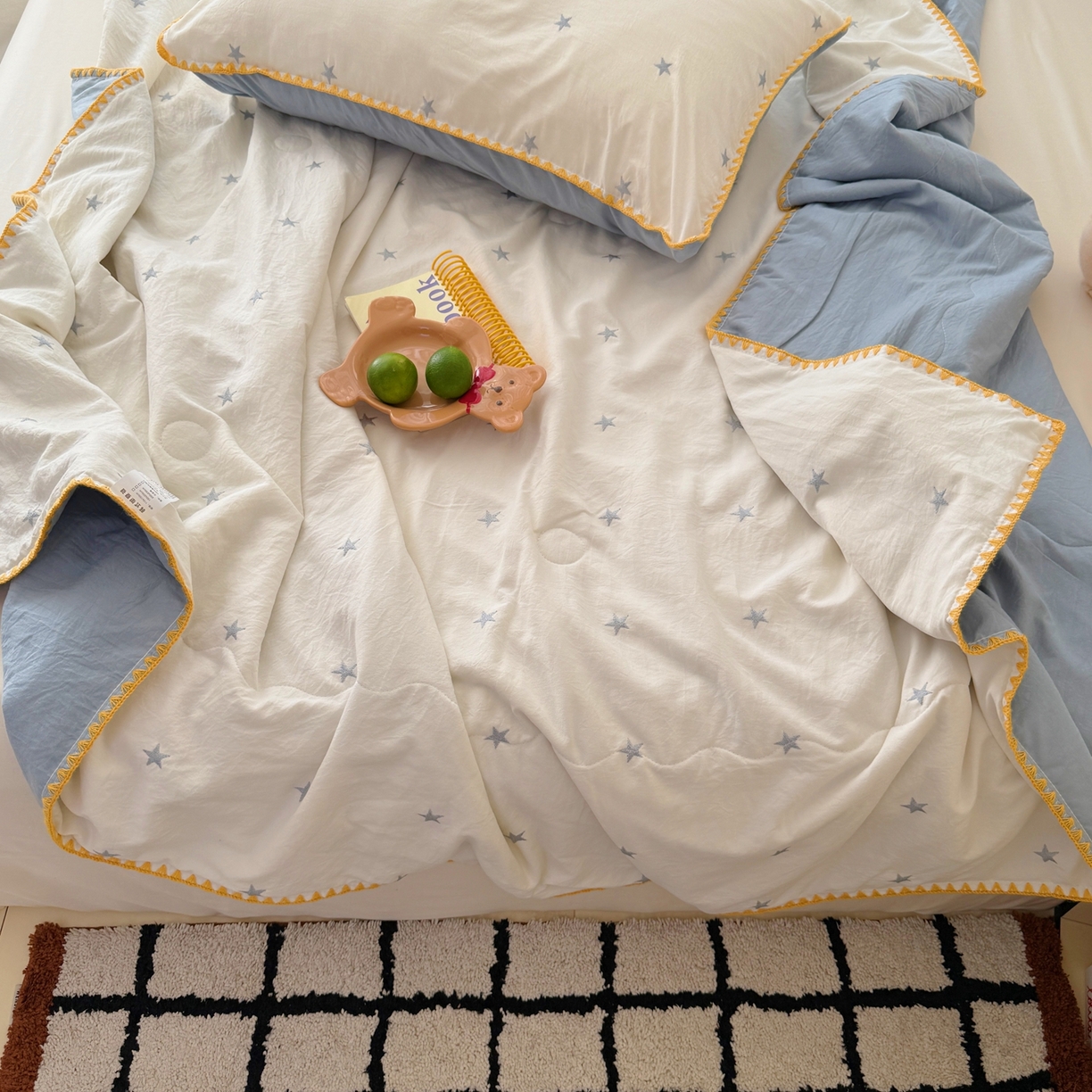 91家纺网 家纺一手货源 找家纺 顾里家纺 2026新款韩风刺绣云朵棉夏被夏凉被空调被 星岛灰