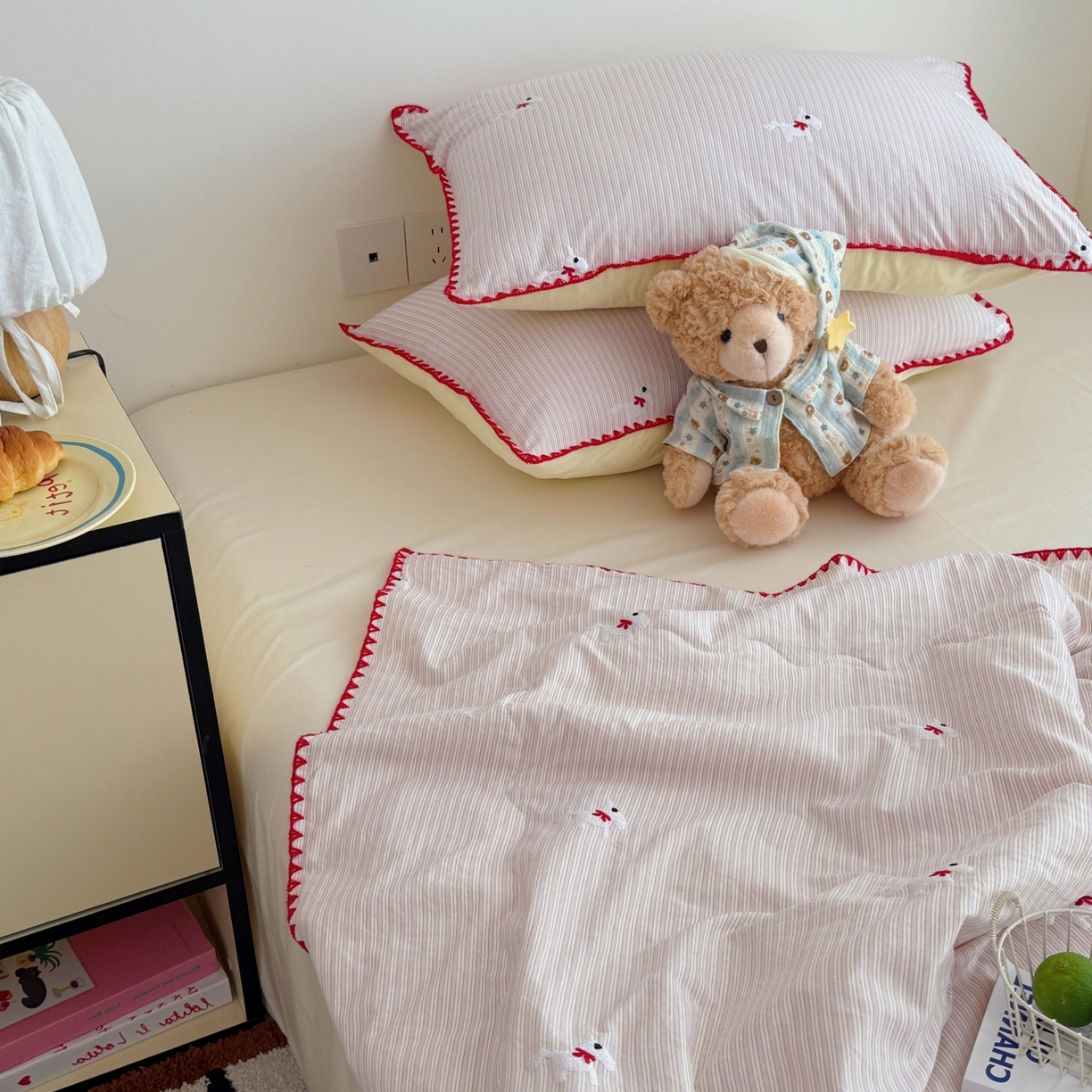 91家纺网 家纺一手货源 找家纺 顾里家纺 2026新款韩风刺绣云朵棉夏被夏凉被空调被 芝心马