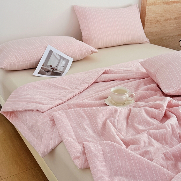 91家纺网 家纺一手货源 找家纺 家贝爱 2026新款色织提花新疆棉棉花夏被夏凉被空调被 流光粉