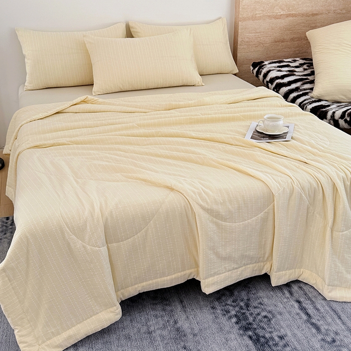 91家纺网 家纺一手货源 找家纺 家贝爱 2026新款色织提花新疆棉棉花夏被夏凉被空调被 流光黄