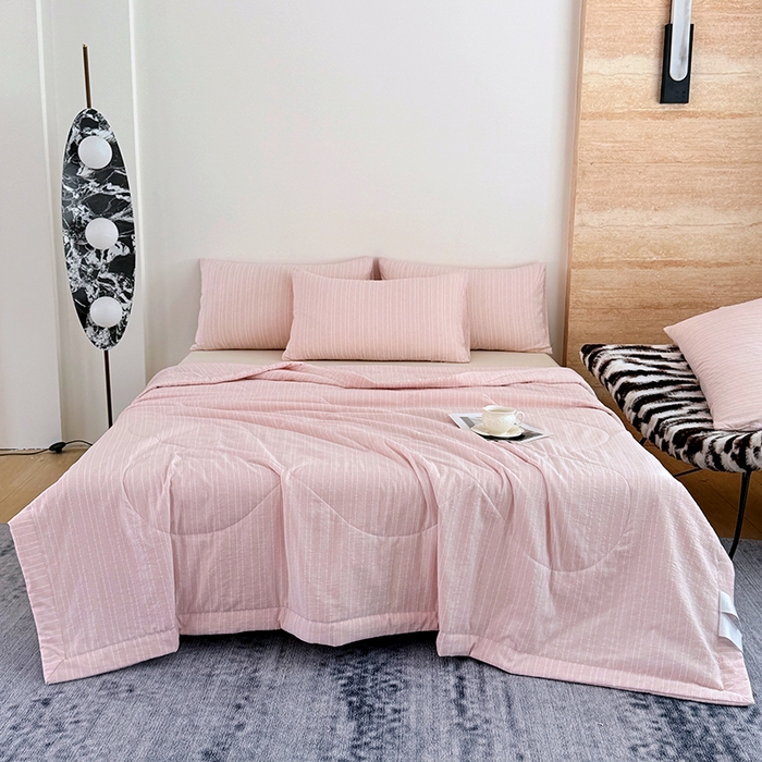 91家纺网 家纺一手货源 找家纺 家贝爱 2026新款色织提花新疆棉棉花夏被夏凉被空调被 流光粉