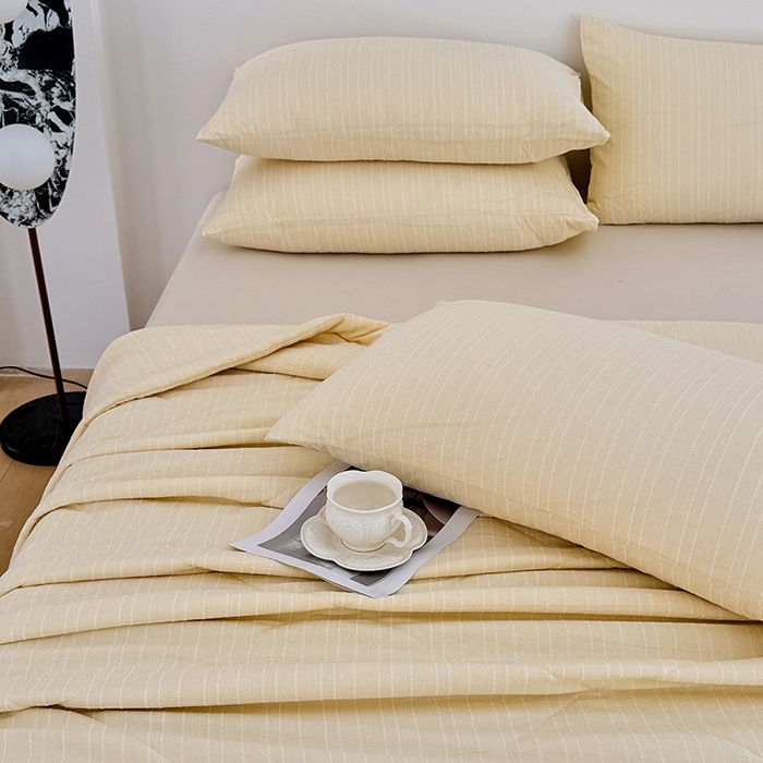 91家纺网 家纺一手货源 找家纺 家贝爱 2026新款色织提花新疆棉棉花夏被夏凉被空调被 流光黄