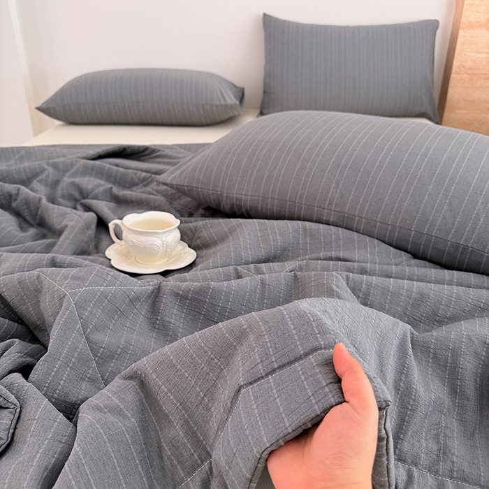 91家纺网 家纺一手货源 找家纺 家贝爱 2026新款色织提花新疆棉棉花夏被夏凉被空调被 流光深灰