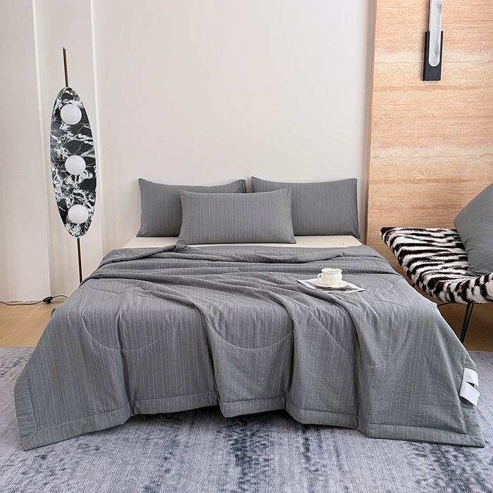 91家纺网 家纺一手货源 找家纺 家贝爱 2026新款色织提花新疆棉棉花夏被夏凉被空调被 流光深灰