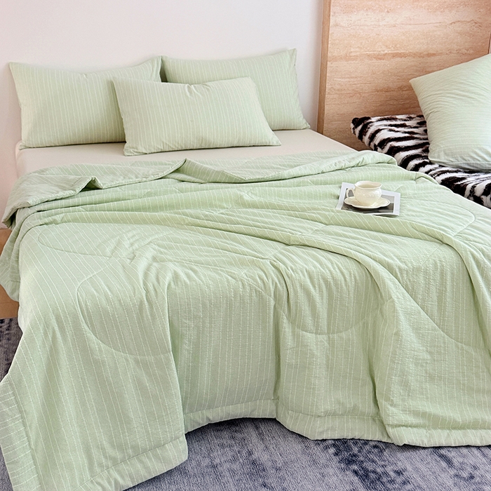 91家纺网 家纺一手货源 找家纺 家贝爱 2026新款色织提花新疆棉棉花夏被夏凉被空调被 流光绿