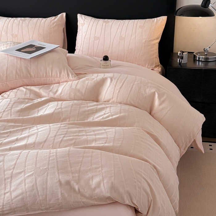 91家纺网 家纺一手货源 找家纺 雅萱家纺 2026新款60支提花全棉四件套 爱心-粉玉