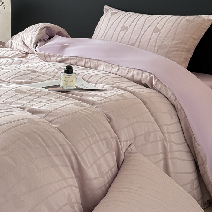 91家纺网 家纺一手货源 找家纺 雅萱家纺 2026新款60支提花全棉四件套 爱心-柔粉