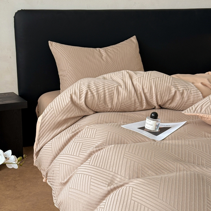 91家纺网 家纺一手货源 找家纺 雅萱家纺 2026新款60支提花全棉四件套 格纹-卡其