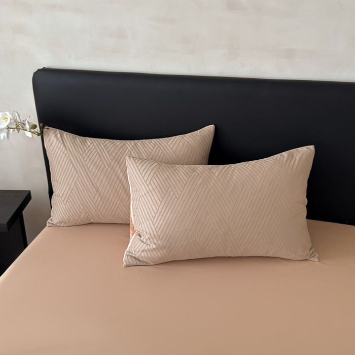 91家纺网 家纺一手货源 找家纺 雅萱家纺 2026新款60支提花全棉四件套 格纹-卡其